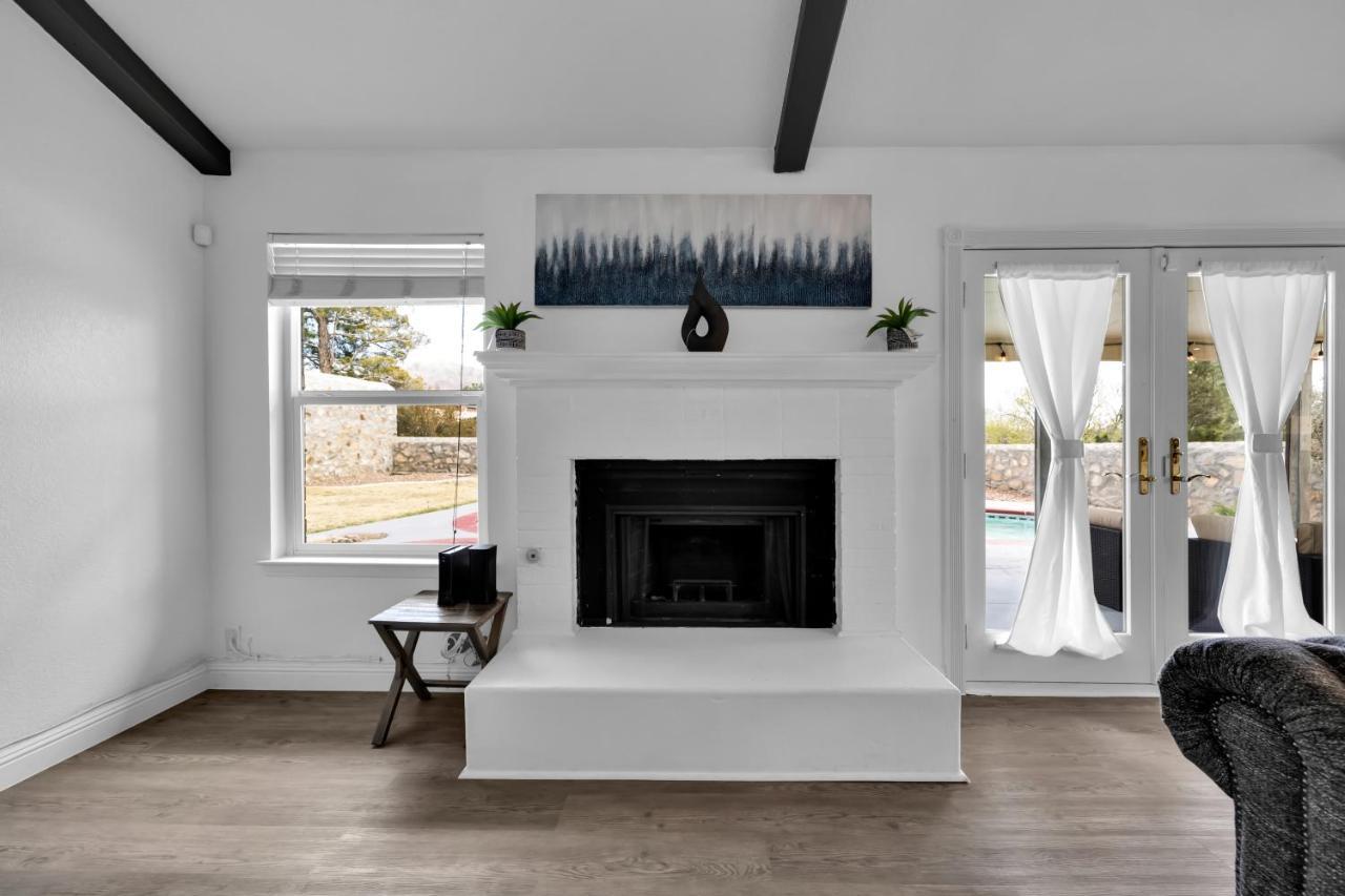 Home With Mountain View/Pool/Tub El Paso Extérieur photo