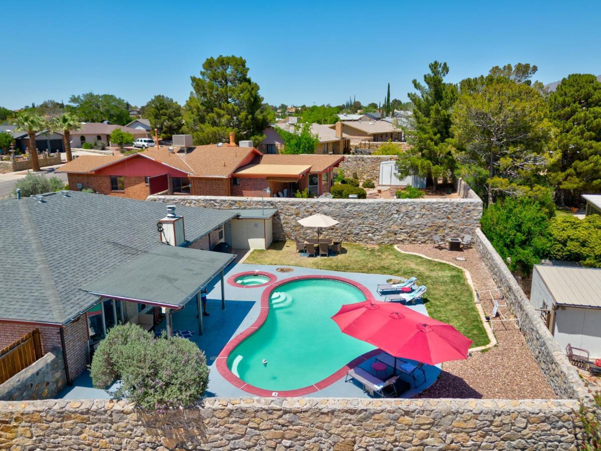 Home With Mountain View/Pool/Tub El Paso Extérieur photo