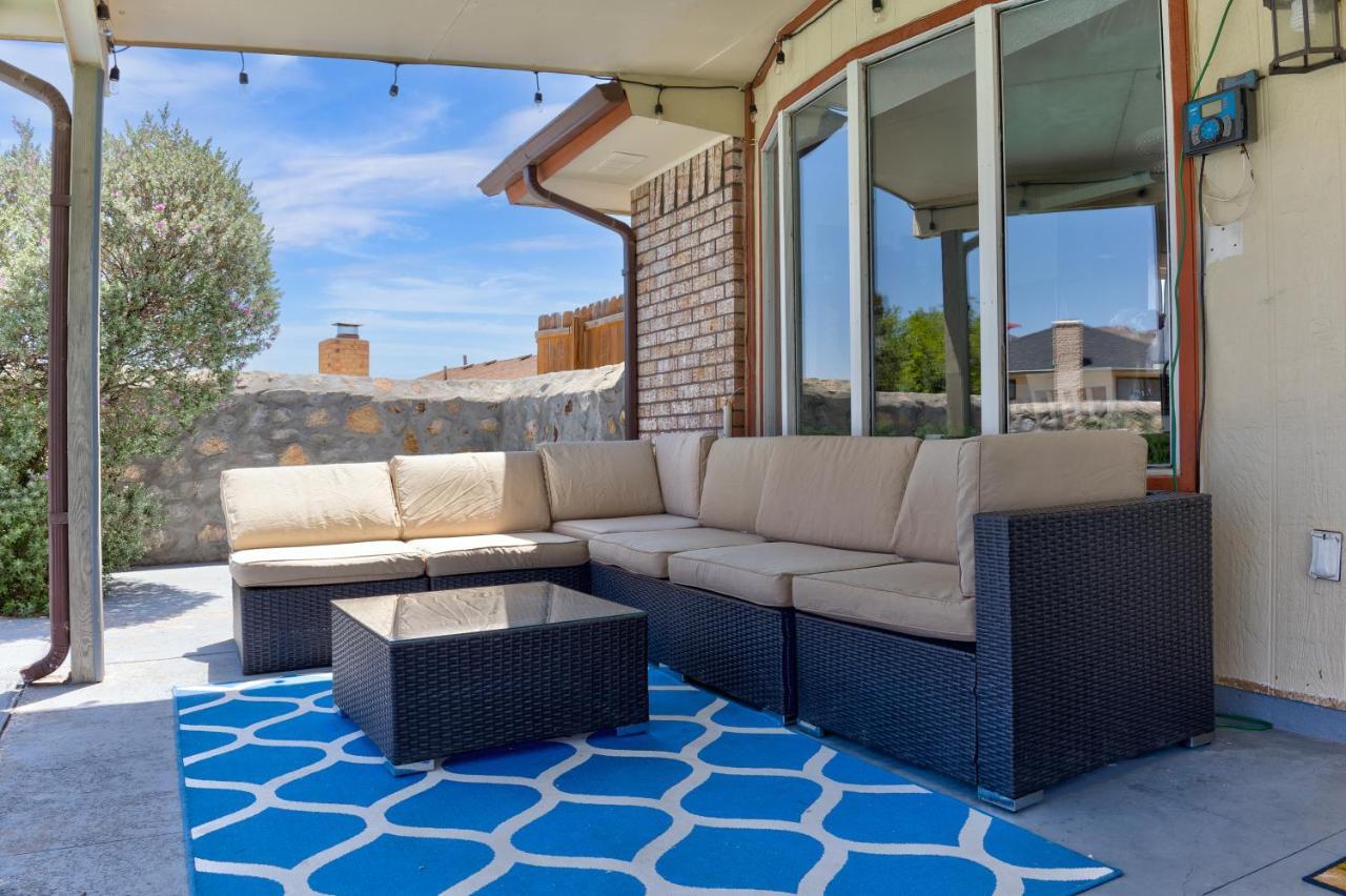 Home With Mountain View/Pool/Tub El Paso Extérieur photo